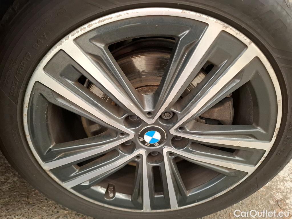  Bmw  Serie 1 BMW Série 1 / 2019 / 5P / Berline 116i Business Design #24