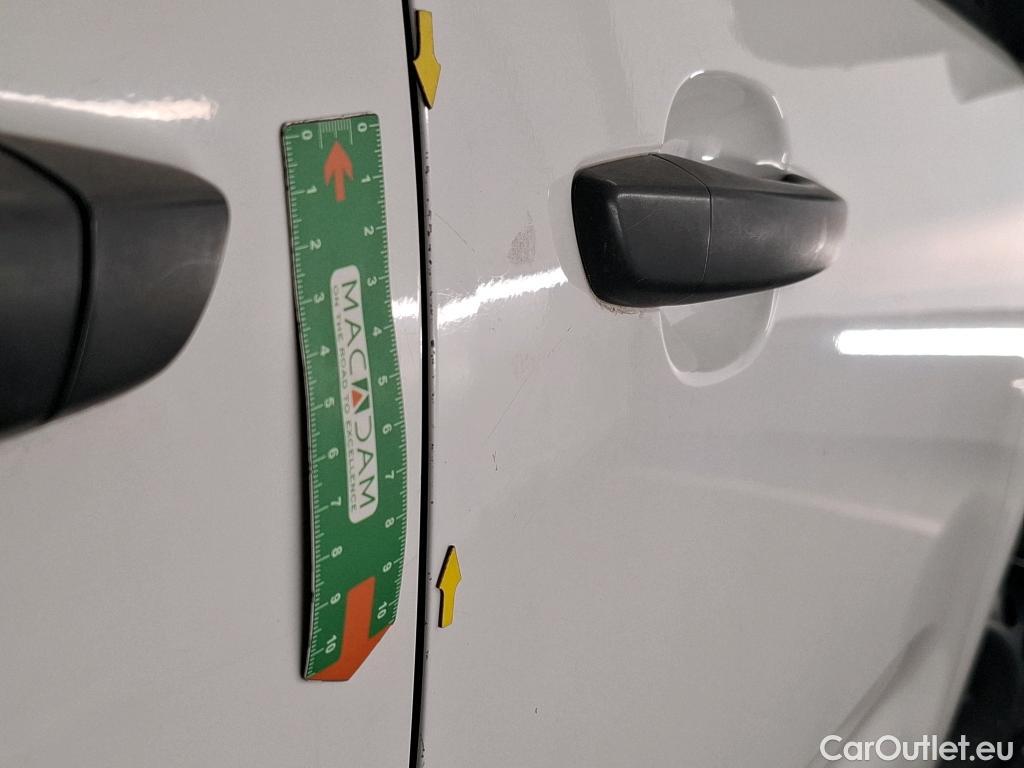  Citroen  Berlingo  Fourgon Driver M 1000 1.5 BlueHDi 100CV BVM5 E6dT #24