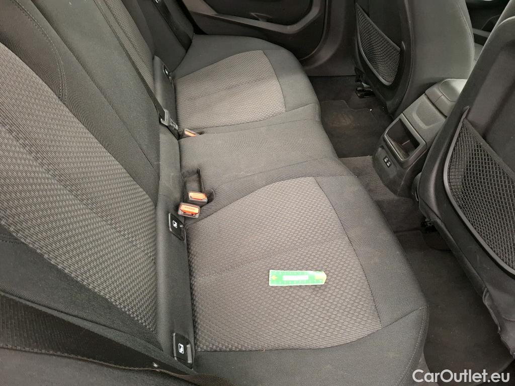  Bmw  Serie 1 BMW Série 1 / 2019 / 5P / Berline 116i Business Design #47