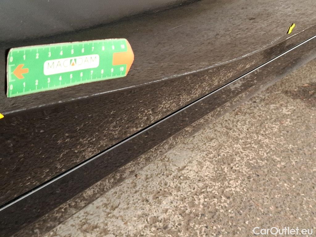  Bmw  Serie 1 BMW Série 1 / 2019 / 5P / Berline 116i Business Design #11