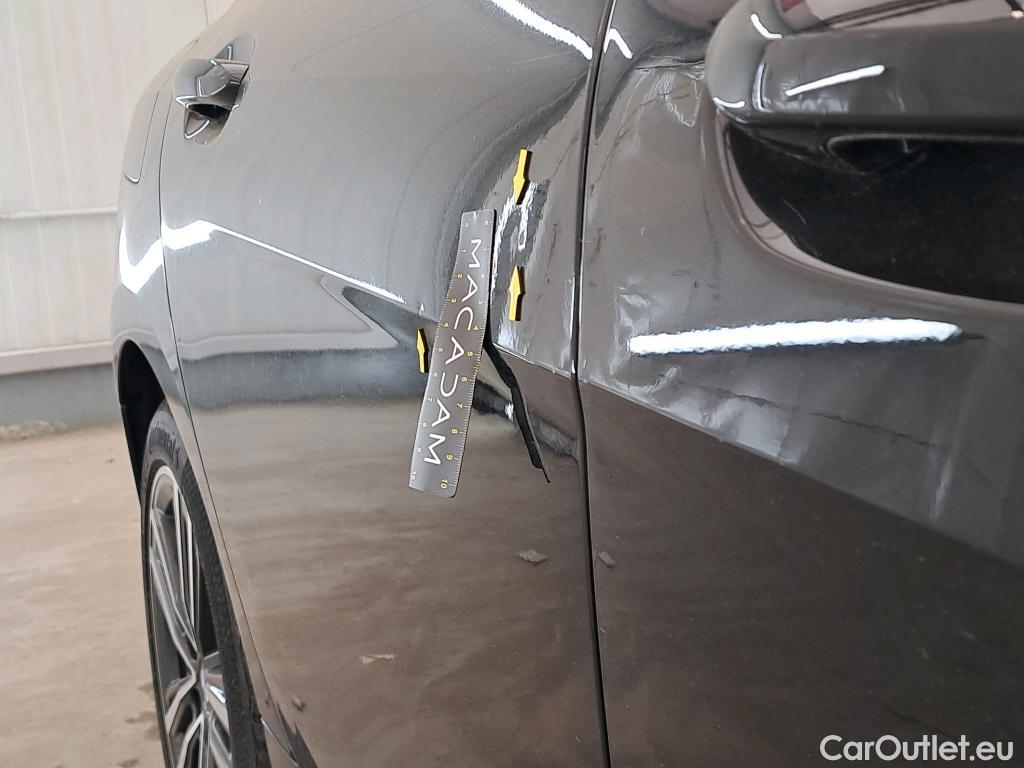  Bmw  Serie 2 BMW Série 2 Gran Coupé / 2019 / 4P / Berline 220D AUTO Business Design #46