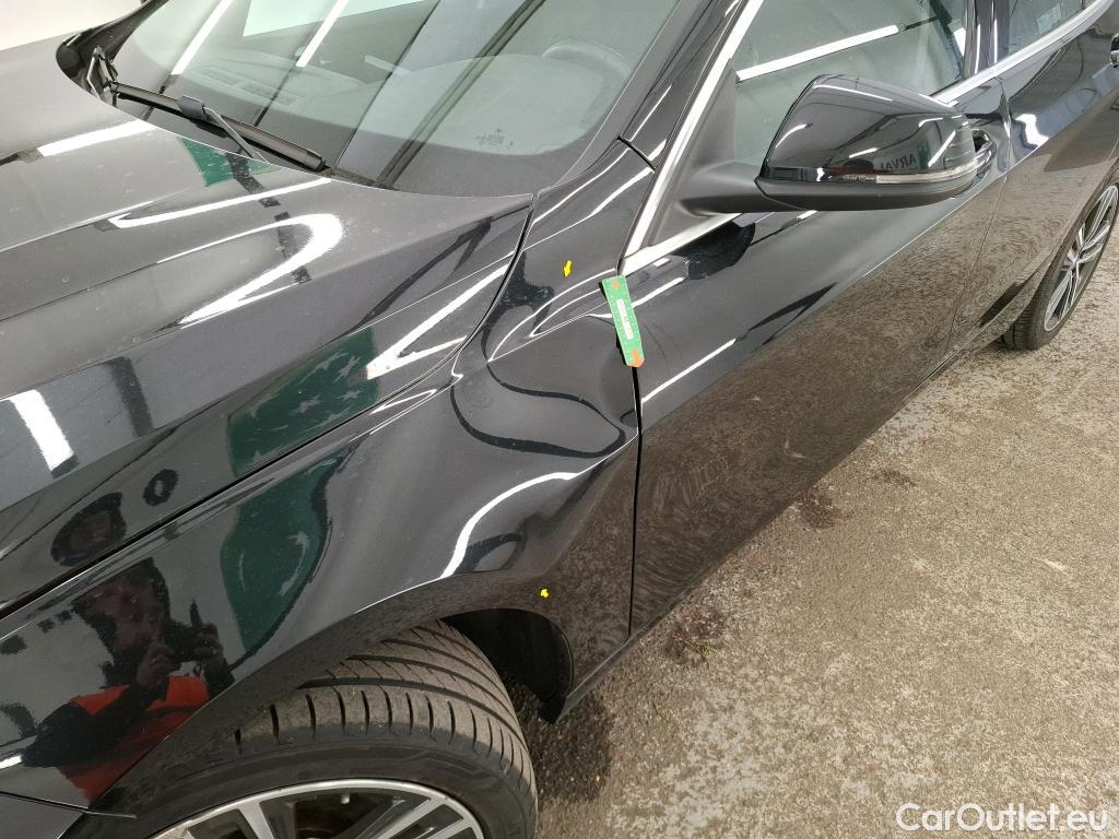  Bmw  Serie 1 BMW Série 1 / 2019 / 5P / Berline 116i Business Design #1