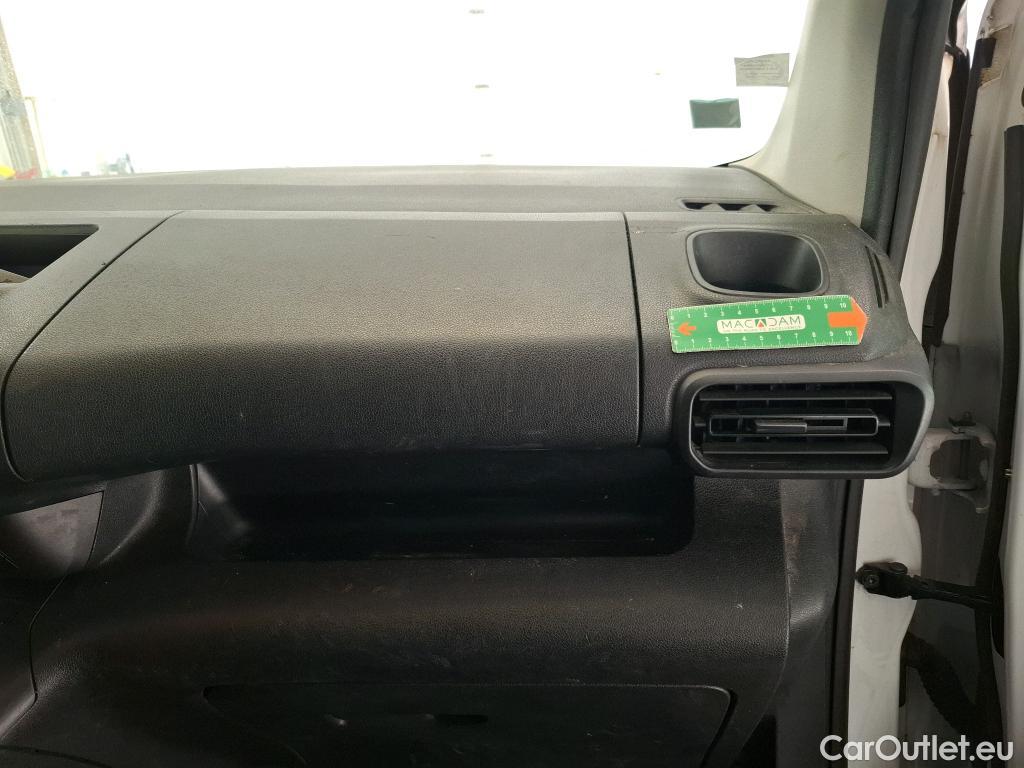  Citroen  Berlingo  Fourgon Driver M 1000 1.5 BlueHDi 100CV BVM5 E6dT #44