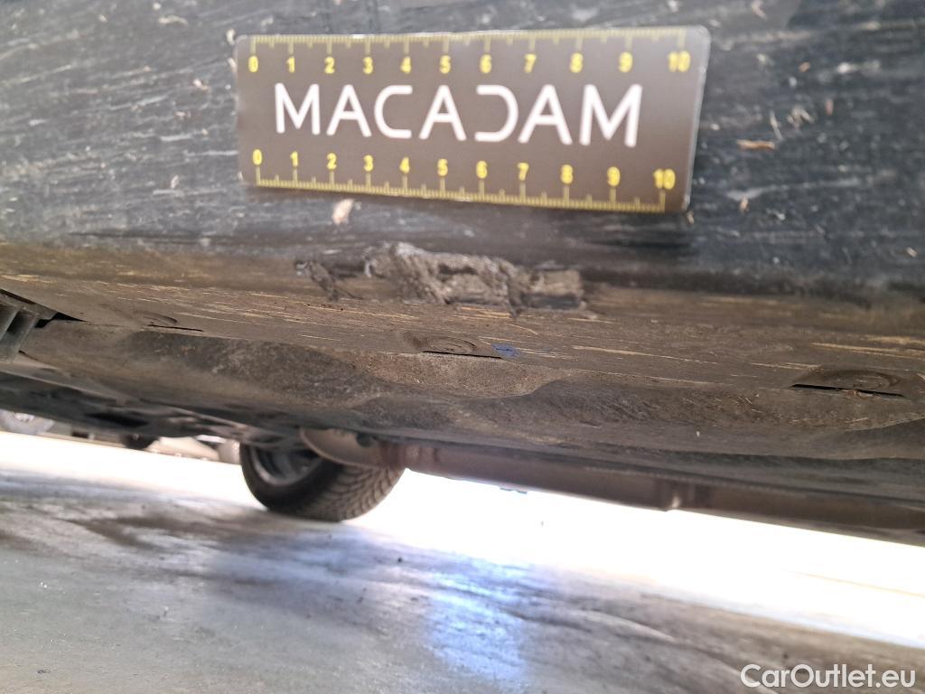  Bmw  Serie 2 BMW Série 2 Gran Coupé / 2019 / 4P / Berline 220D AUTO Business Design #39