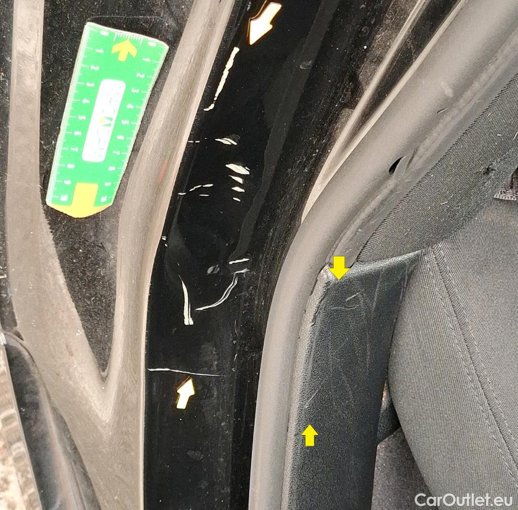  Bmw  Serie 1 BMW Série 1 / 2019 / 5P / Berline 116i Business Design #36