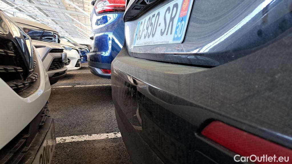  Bmw  Serie 2 BMW Série 2 Gran Coupé / 2019 / 4P / Berline 220D AUTO Business Design #9