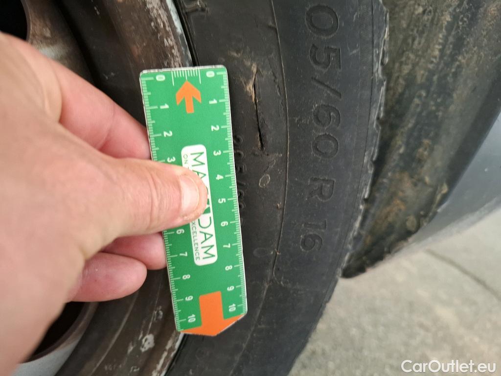  Citroen  Berlingo  Fourgon Driver M 1000 1.5 BlueHDi 100CV BVM5 E6dT #35