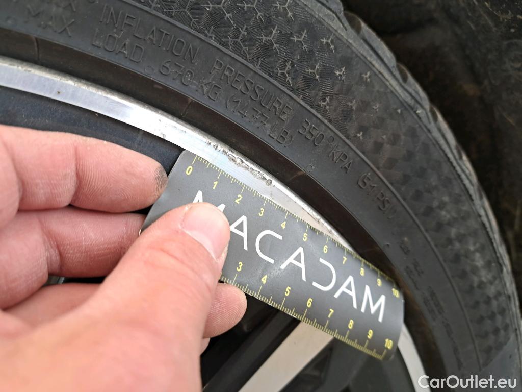  Bmw  Serie 2 BMW Série 2 Gran Coupé / 2019 / 4P / Berline 220D AUTO Business Design #52