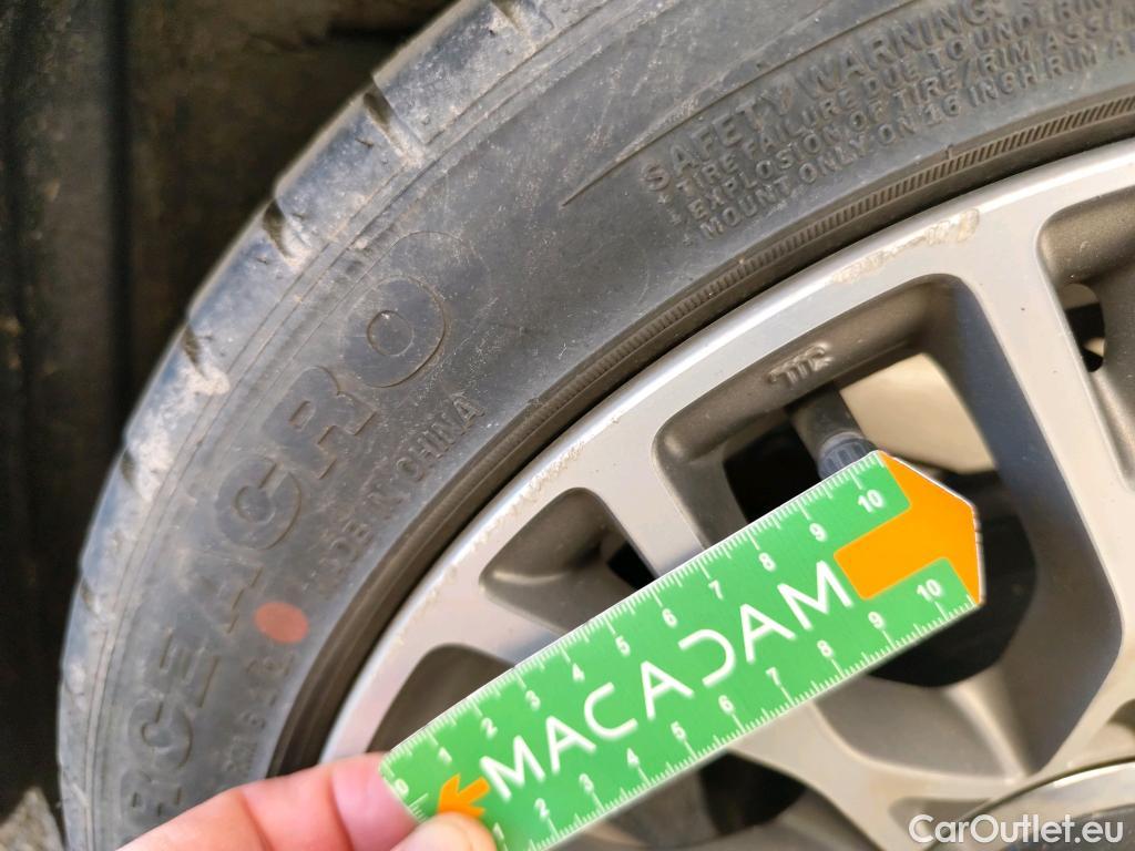  Fiat  500 FIAT   2015  3P  Berline 10 70ch BSG Star #41