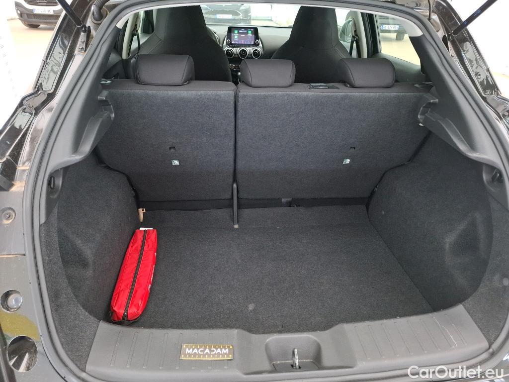  Nissan  Juke NISSAN   2019  5P  Crossover DIGT 114 DCT Business Edition #12