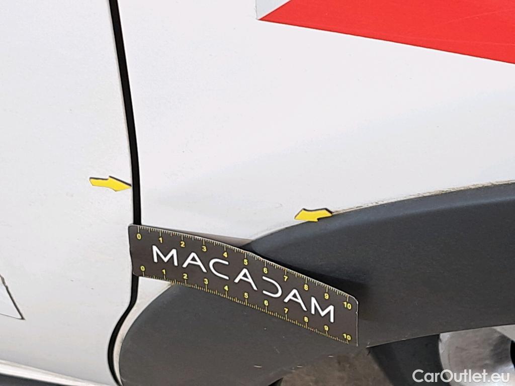  Citroen  C3  Société Feel 1.5 BlueHDI 100CV BVM5 E6dT #2