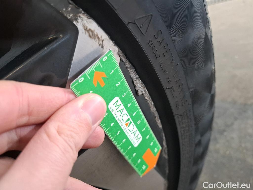  Hyundai  Tucson HYUNDAI  / 2020 / 5P / SUV 1.6 PHEV 265 HTRAC BUSINESS 4WD AUTO #6