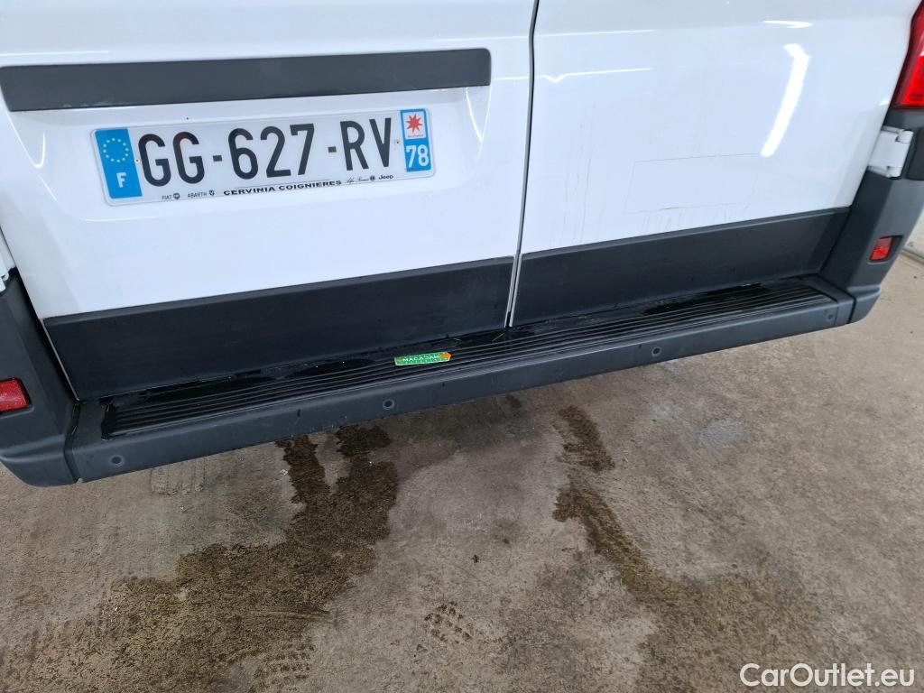  Fiat  Ducato FIAT  / 2014 / 4P / Fourgon tôlé 2.3 Multijet 120 3.5 L H3 Pack #17