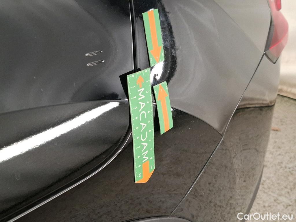  Citroen  C4 CITROEN  X / 2022 / 4P / Berline PureTech 130 S&S EAT8 Feel Pack #80