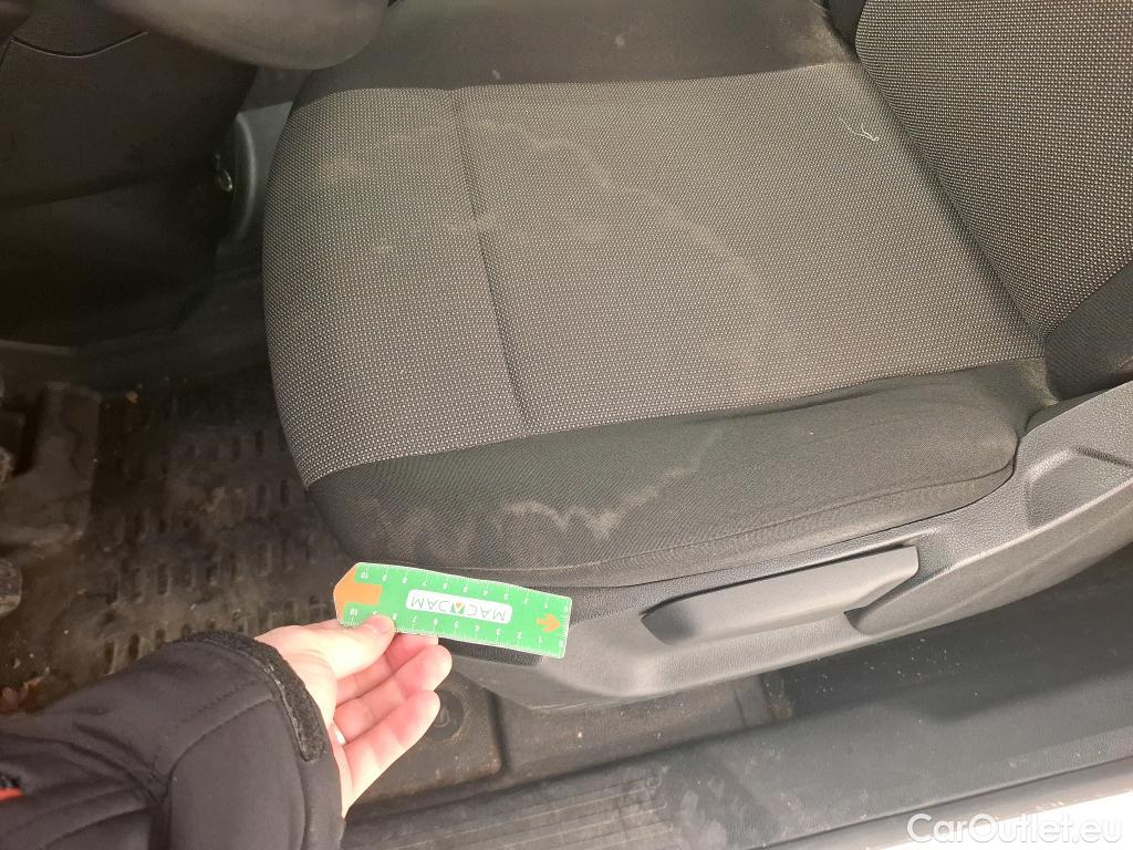  Citroen  Berlingo  Fourgon Club M 650 1.5 BlueHDi 75CV BVM5 E6dT #29