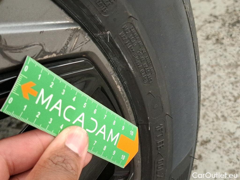  Citroen  C4 CITROEN  X / 2022 / 4P / Berline PureTech 130 S&S EAT8 Feel Pack #61