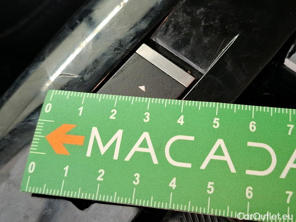  Citroen  C4 CITROEN  X / 2022 / 4P / Berline PureTech 130 S&S EAT8 Feel Pack #71