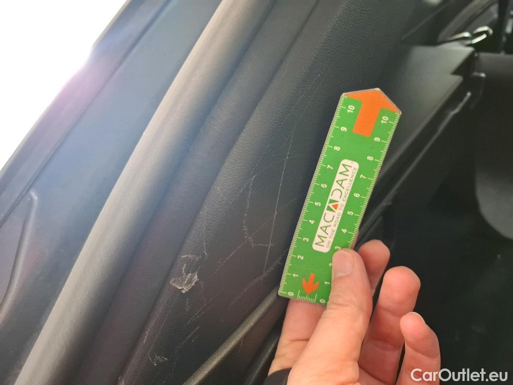  Hyundai  Tucson HYUNDAI  / 2020 / 5P / SUV 1.6 PHEV 265 HTRAC BUSINESS 4WD AUTO #36