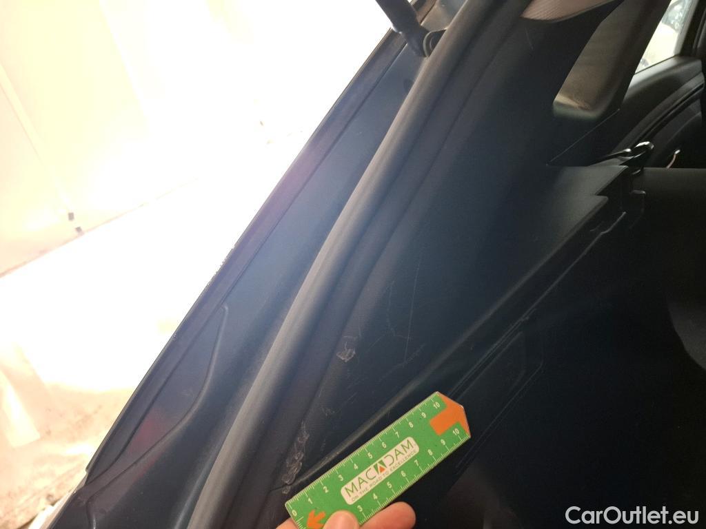  Hyundai  Tucson HYUNDAI  / 2020 / 5P / SUV 1.6 PHEV 265 HTRAC BUSINESS 4WD AUTO #35