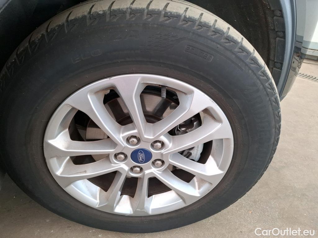  Ford  Kuga  Titanium Hybrid 2.5 190CV BVA6 E6dT #18