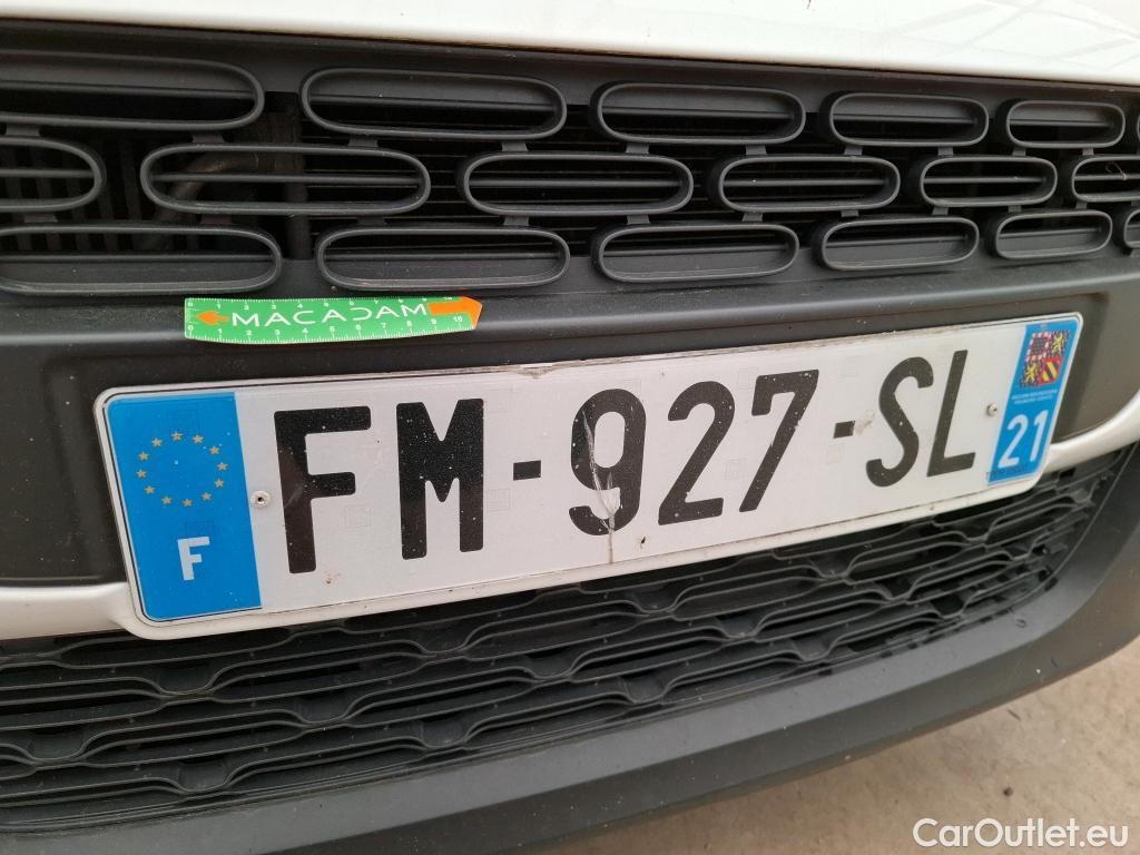  Citroen  C3  Feel 1.5 BlueHDI 100CV BVM5 E6dT #22