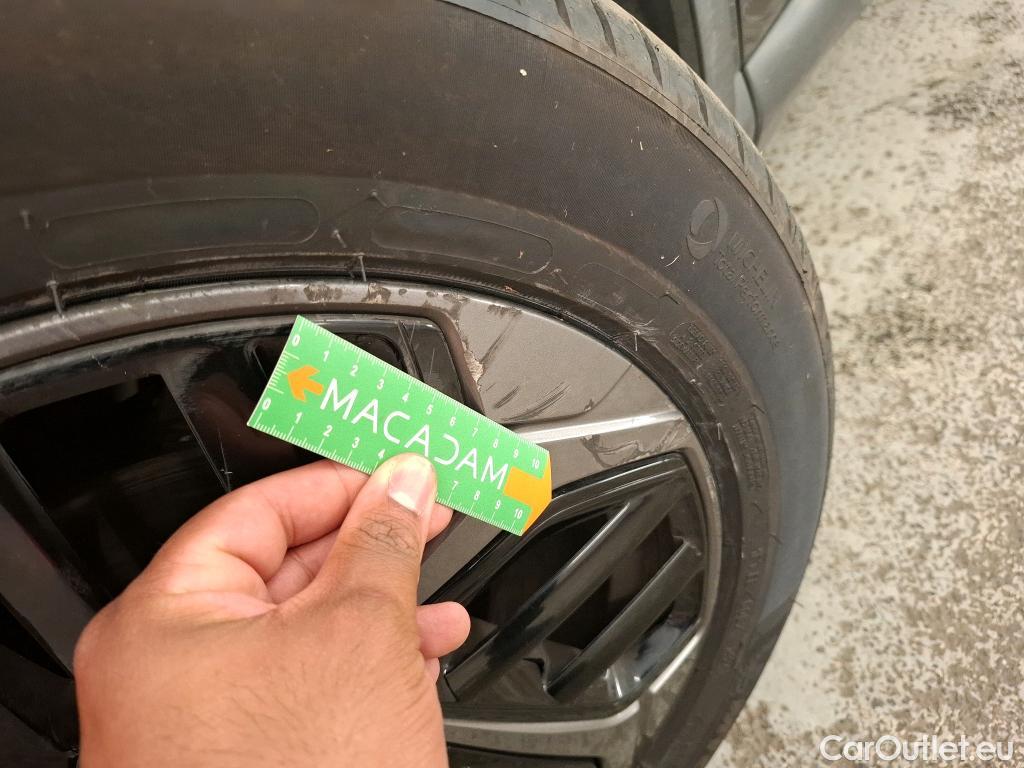  Citroen  C4 CITROEN  X / 2022 / 4P / Berline PureTech 130 S&S EAT8 Feel Pack #60