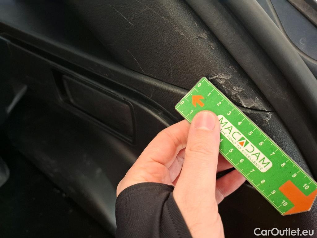  Hyundai  Tucson HYUNDAI  / 2020 / 5P / SUV 1.6 PHEV 265 HTRAC BUSINESS 4WD AUTO #33