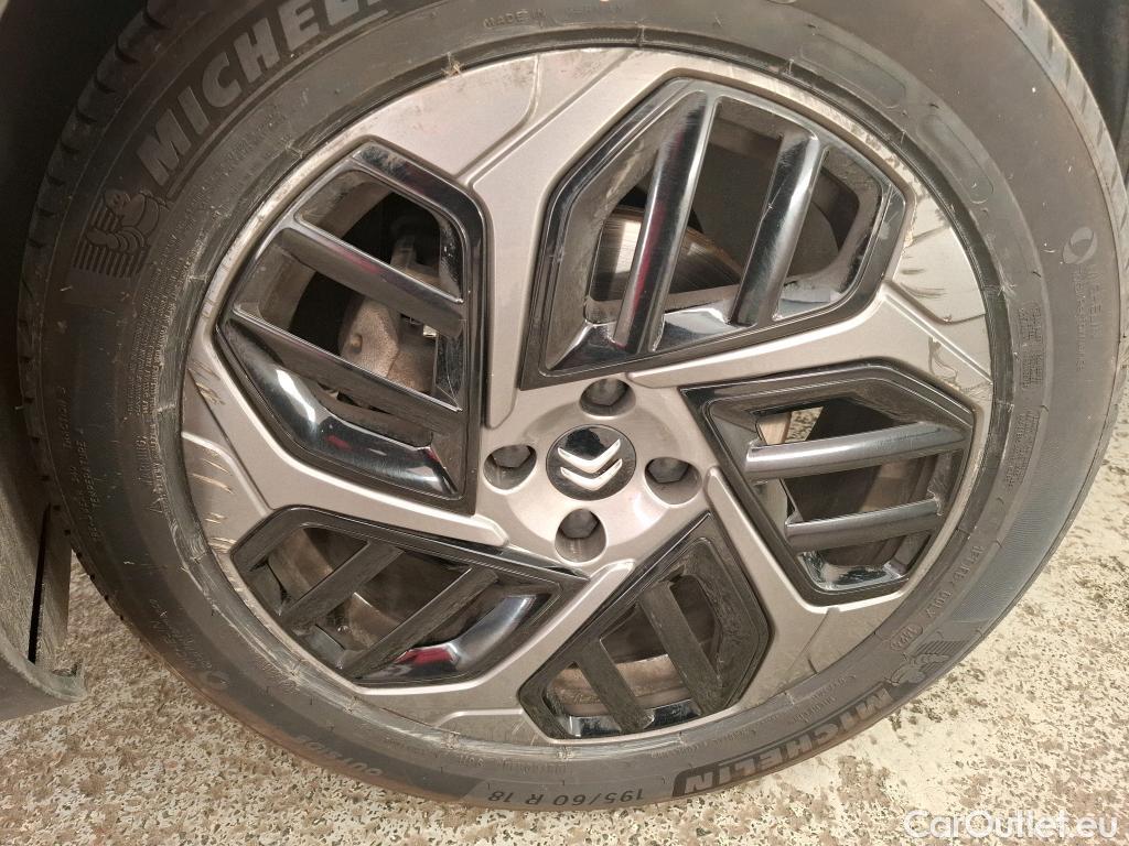  Citroen  C4 CITROEN  X / 2022 / 4P / Berline PureTech 130 S&S EAT8 Feel Pack #59