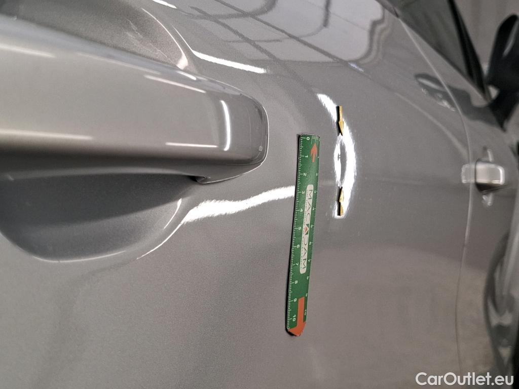  Renault  Captur  II Evolution 1.6 E-TECH Hybrid 145CV BVA6 E6d #4