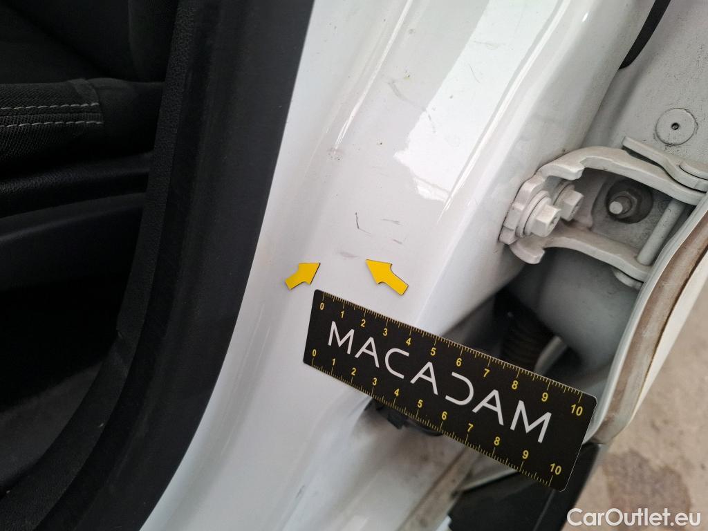  Renault  Clio  IV Business 0.9 TCe 90CV BVM5 E6 #55