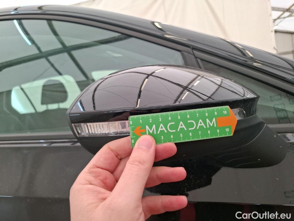  Volkswagen  Golf  VOLKSWAGEN / 2020 / 5P / Berline 2.0 TDI SCR 115 DSG7 Life Busi #34