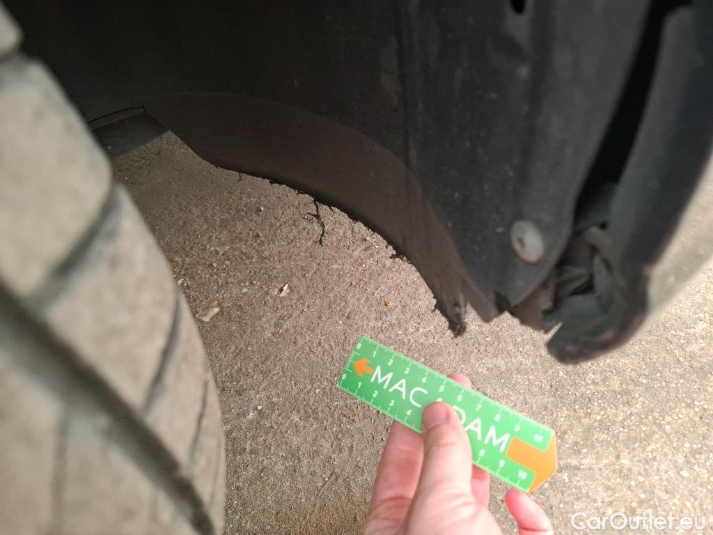  Volkswagen  Golf  VOLKSWAGEN / 2020 / 5P / Berline 2.0 TDI SCR 115 DSG7 Life Busi #28