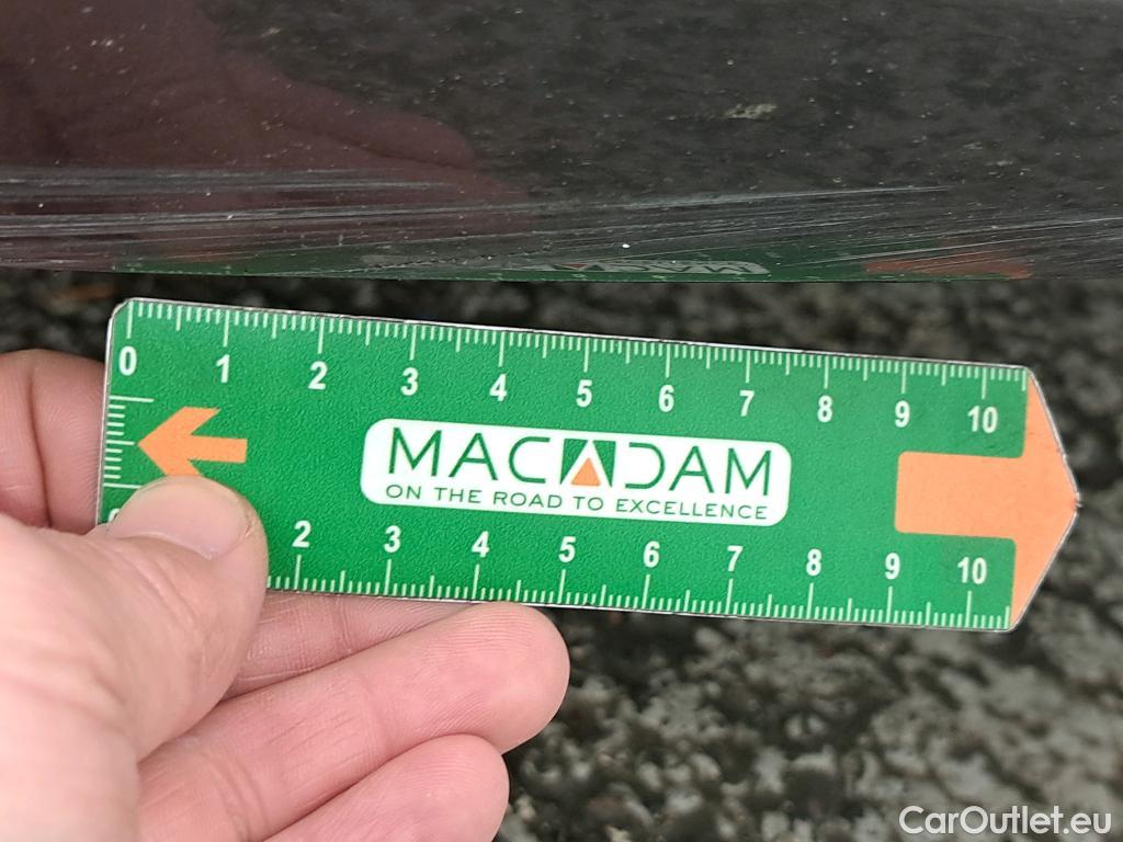  Peugeot  508 PEUGEOT  SW / 2018 / 5P / Break HYBRID 225 E-EAT8 Allure Pack #6