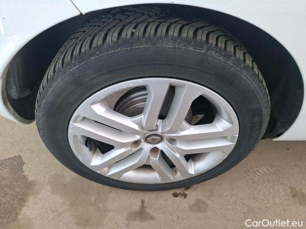  Renault  Clio  IV Business 0.9 TCe 90CV BVM5 E6 #44