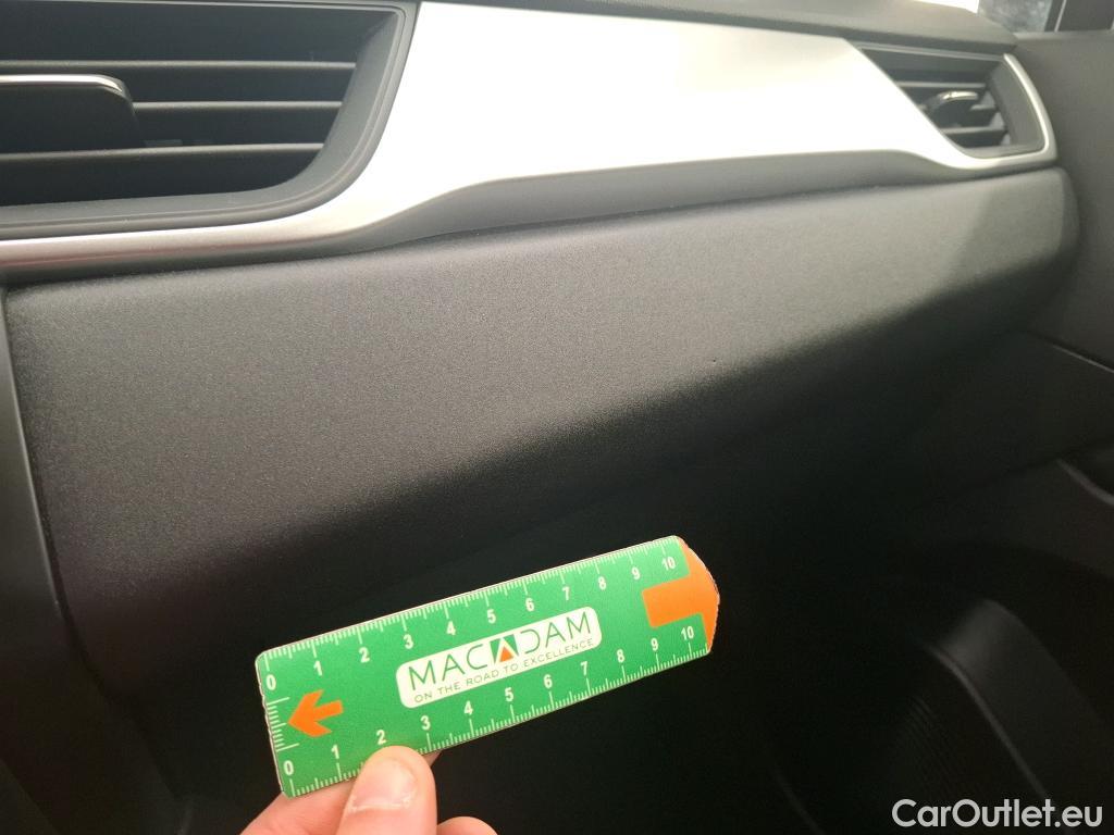  Renault  Captur  II Evolution 1.6 E-TECH Hybrid 145CV BVA6 E6d #1