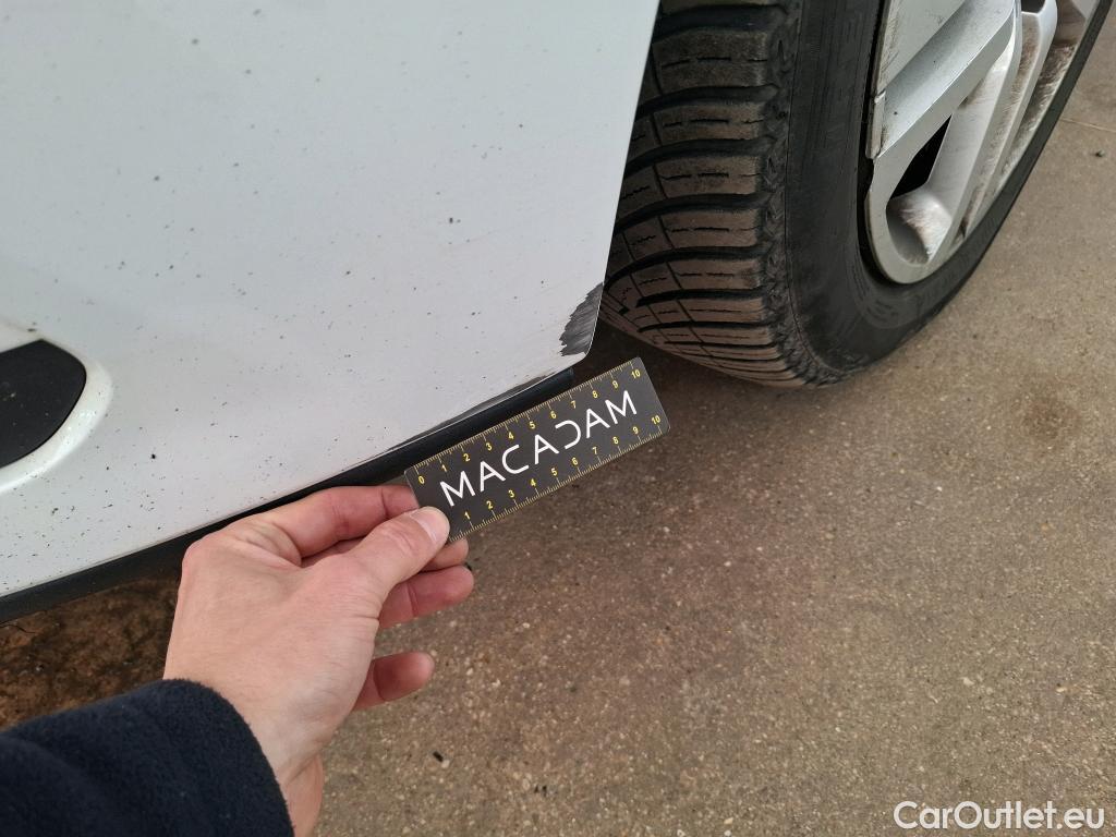  Renault  Clio  IV Business 0.9 TCe 90CV BVM5 E6 #18