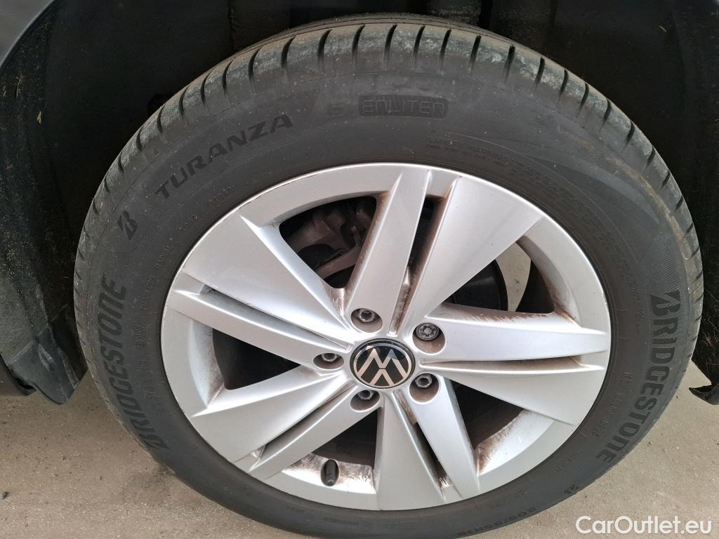  Volkswagen  Golf  VOLKSWAGEN / 2020 / 5P / Berline 2.0 TDI SCR 115 DSG7 Life Busi #13