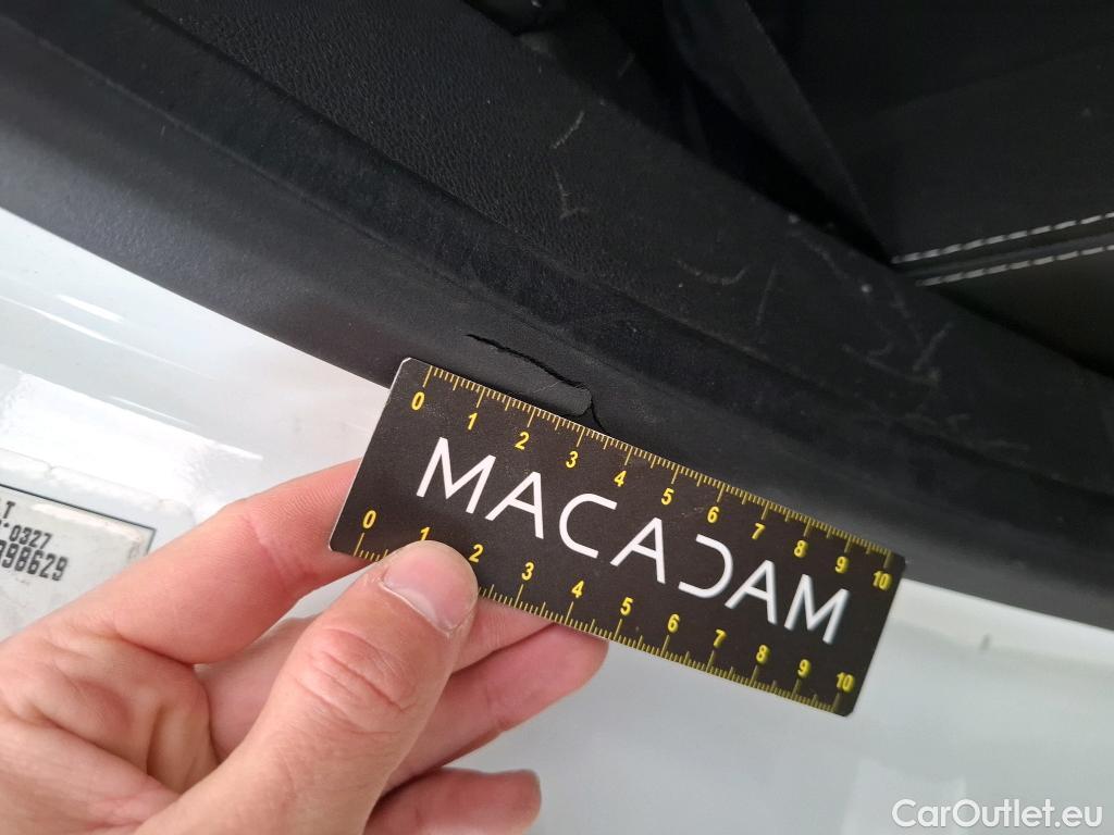  Renault  Clio  IV Business 0.9 TCe 90CV BVM5 E6 #22