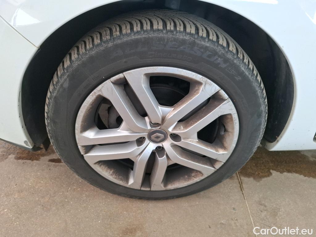  Renault  Clio  IV Business 0.9 TCe 90CV BVM5 E6 #48