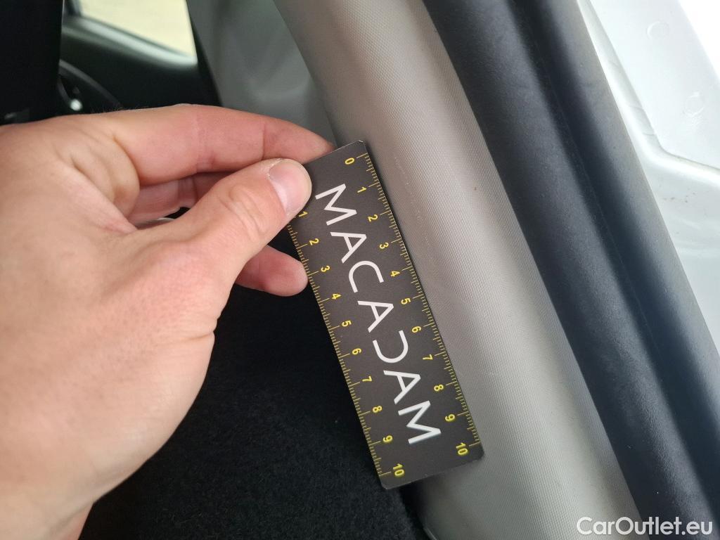  Renault  Clio  IV Business 0.9 TCe 90CV BVM5 E6 #36