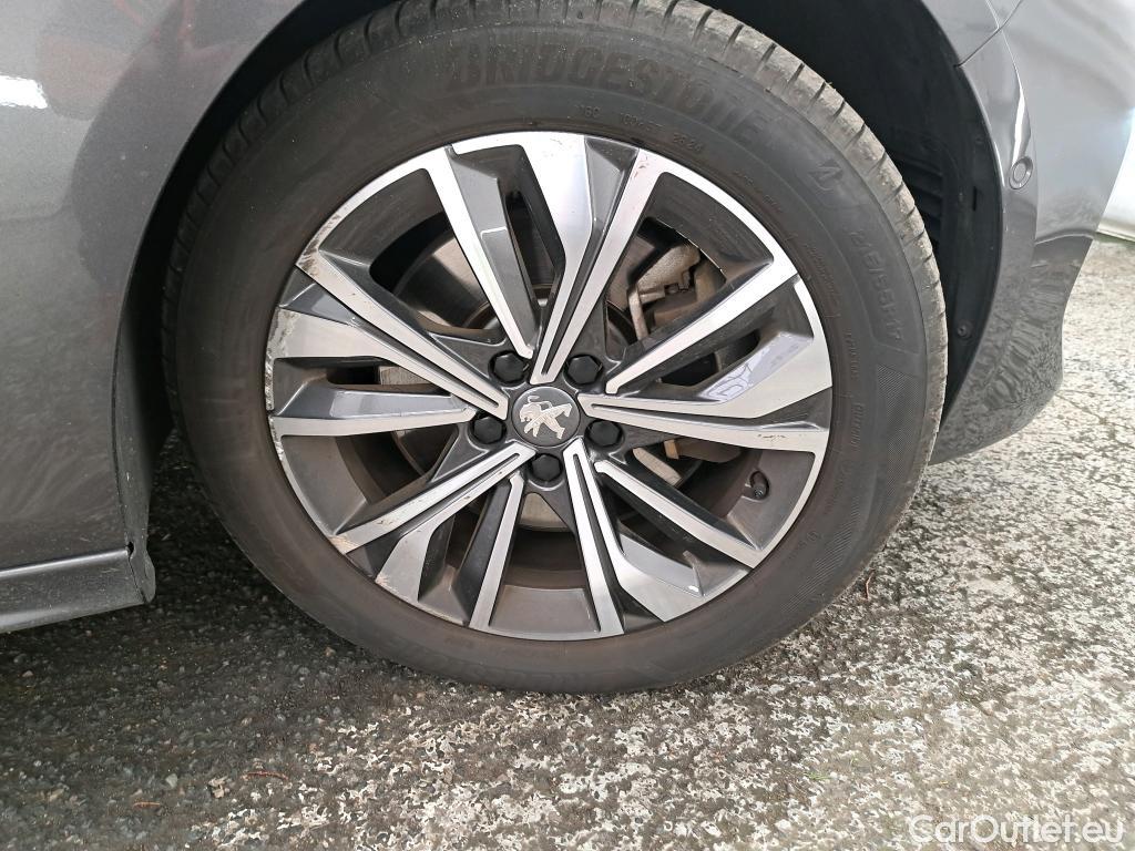  Peugeot  508 PEUGEOT  SW / 2018 / 5P / Break HYBRID 225 E-EAT8 Allure Pack #13