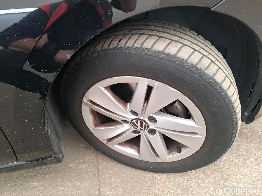  Volkswagen  Golf  VOLKSWAGEN / 2020 / 5P / Berline 2.0 TDI SCR 115 DSG7 Life Busi #9