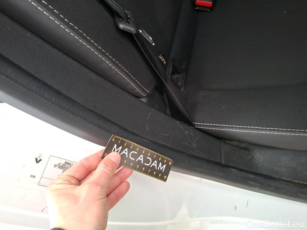  Renault  Clio  IV Business 0.9 TCe 90CV BVM5 E6 #25