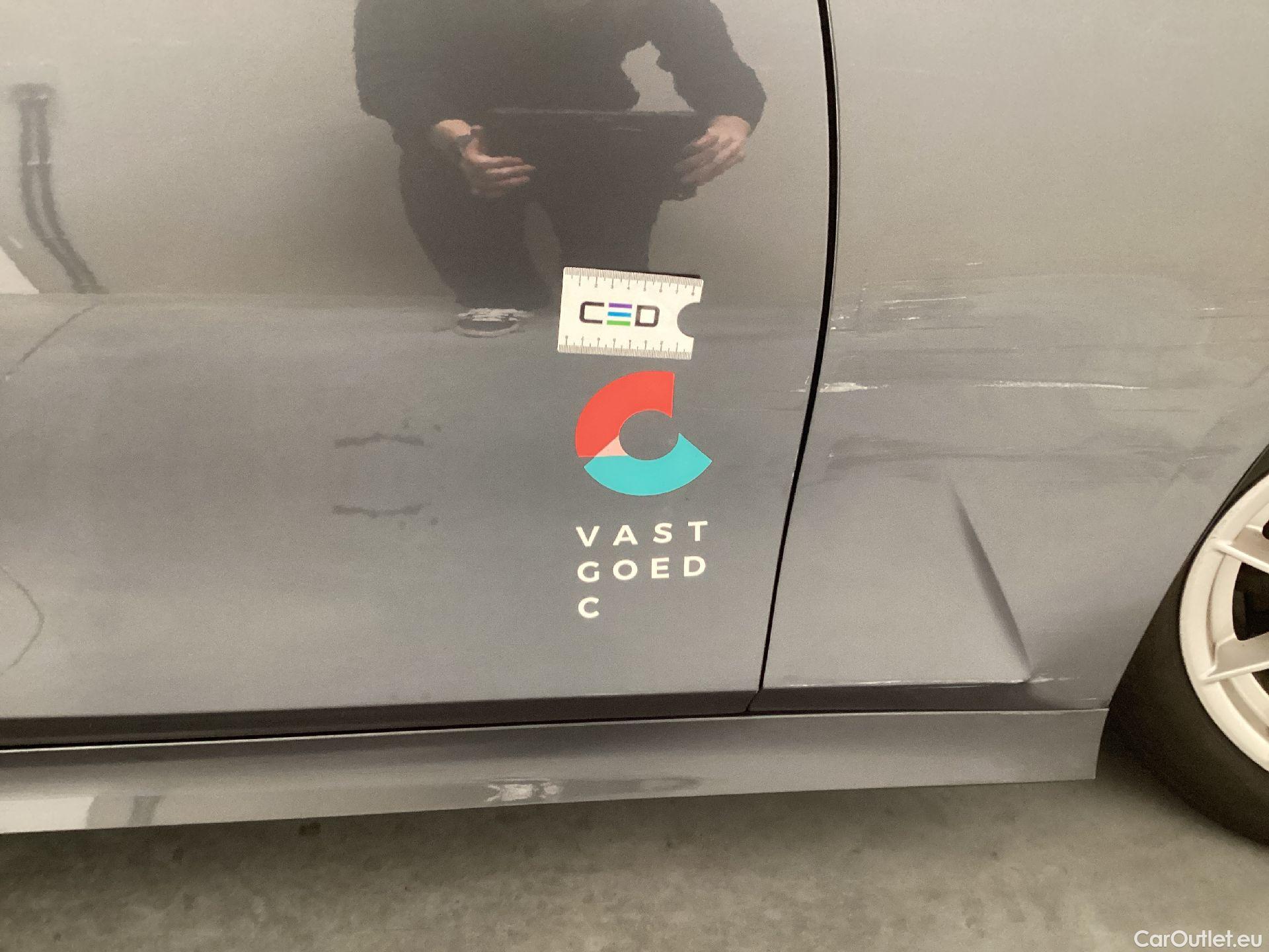  Bmw  Serie 3 BMW, 3-serie '18, BMW 3 Reeks Berline 318d (110 kW) 4d #17