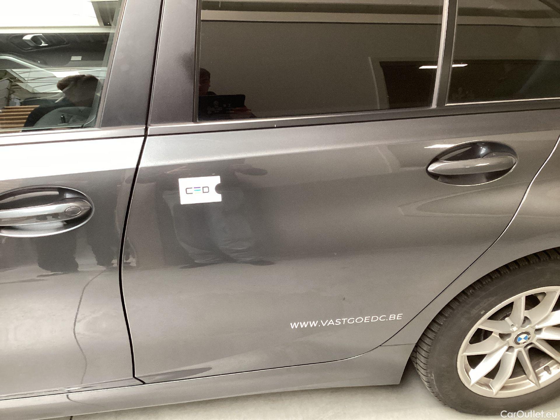  Bmw  Serie 3 BMW, 3-serie '18, BMW 3 Reeks Berline 318d (110 kW) 4d #25