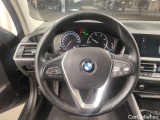 Bmw  Serie 3 BMW 3 Reeks Touring 318dA (100 kW) 5d #19