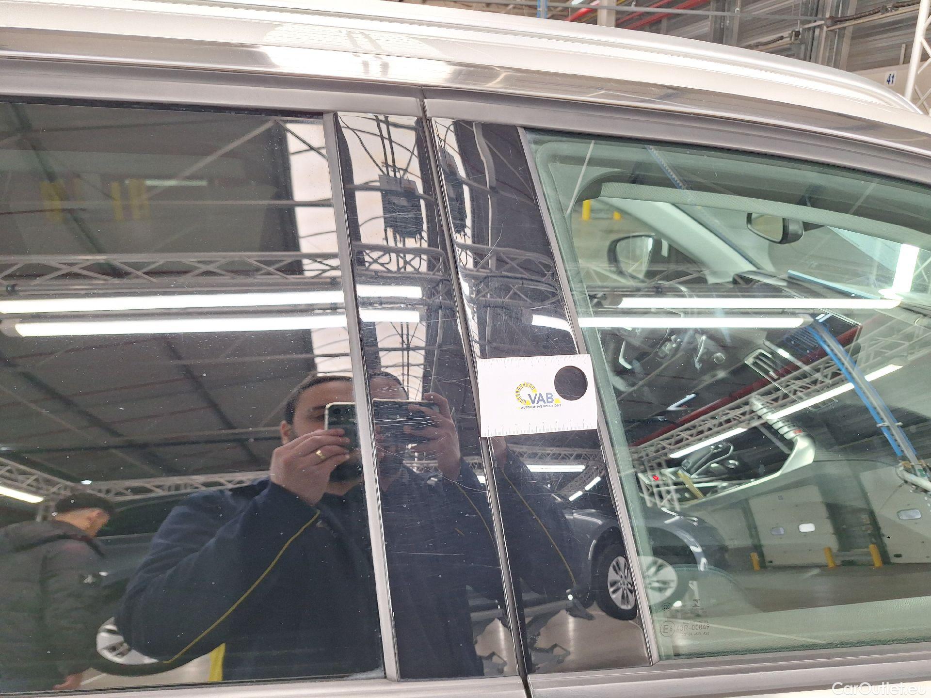  Peugeot  5008 Peugeot,  FL'20, Peugeot  1.2 PureTech 96kW S&S EAT8 Allure 5d #27