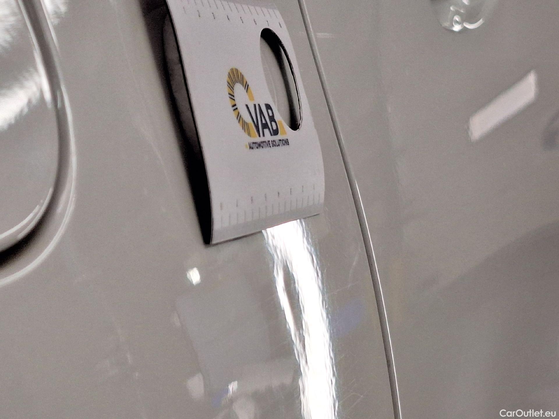  Peugeot  5008 Peugeot,  FL'20, Peugeot  1.2 PureTech 96kW S&S EAT8 Allure 5d #37