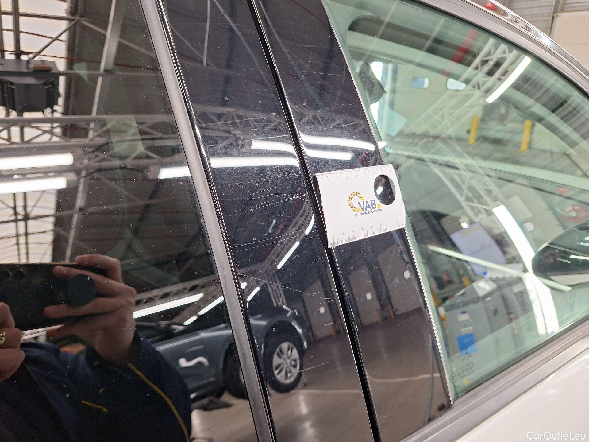  Peugeot  5008 Peugeot,  FL'20, Peugeot  1.2 PureTech 96kW S&S EAT8 Allure 5d #28