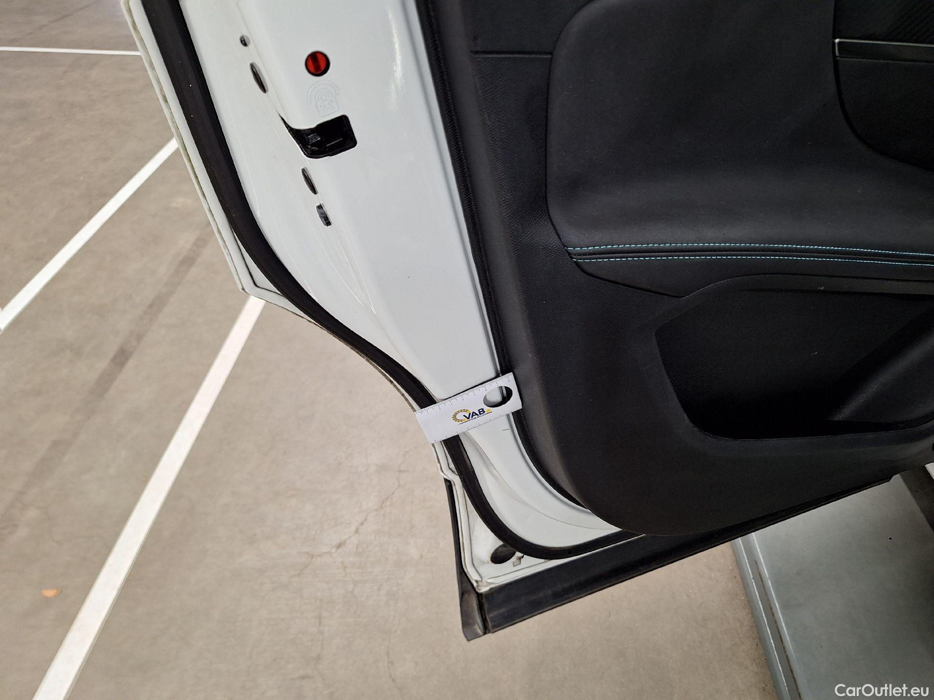  Peugeot  5008 Peugeot,  FL'20, Peugeot  1.2 PureTech 96kW S&S EAT8 Allure 5d #10